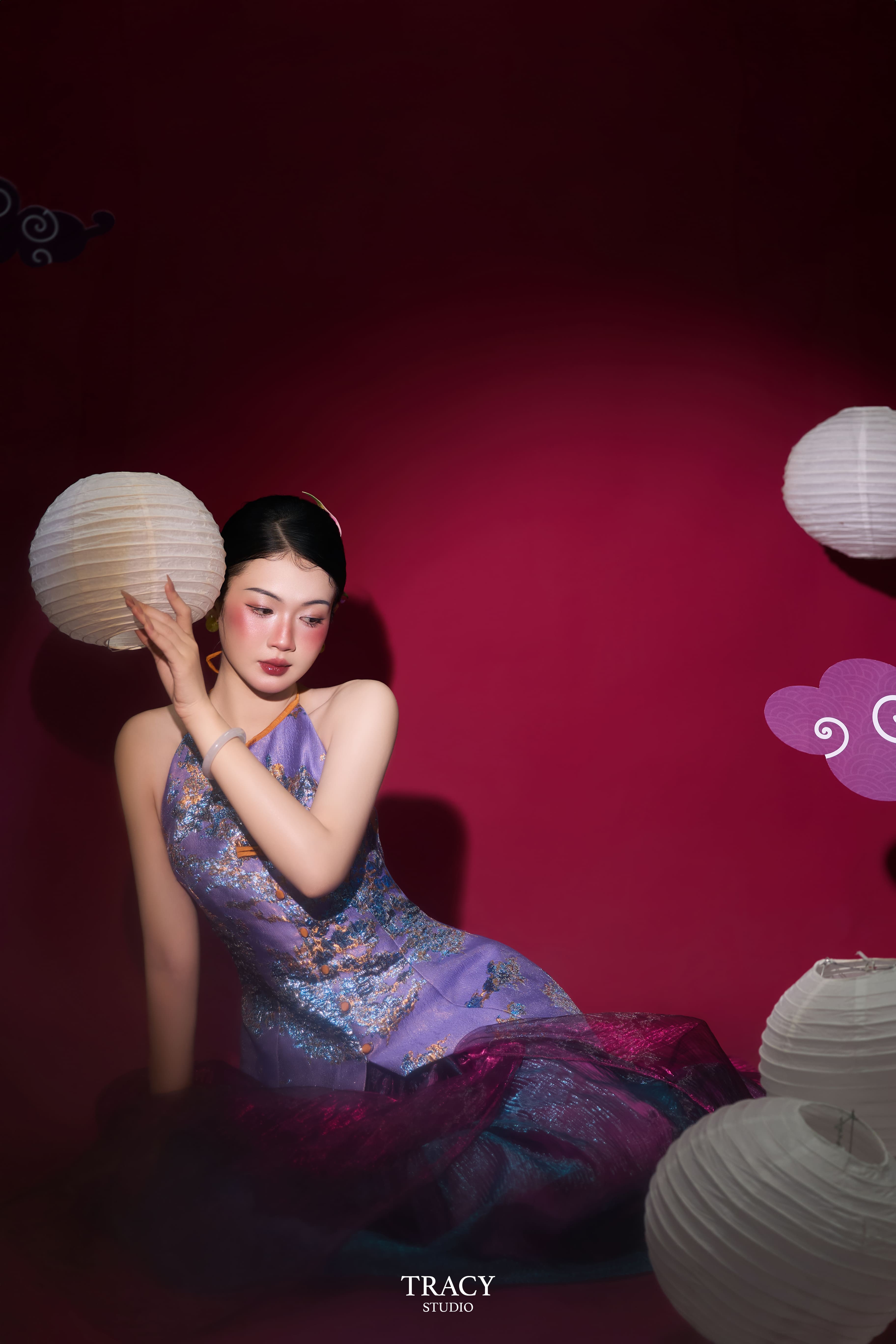 frontend/img/gallery/anh-tet-yem-ao-dai/tracy-studio-chup-concept-trung-thu (4).jpg